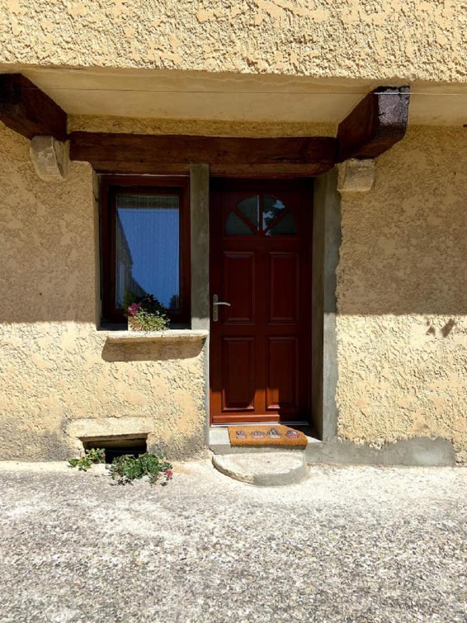 Apartmán A L'Ombre Du Geant De Provence Mormoiron Exteriér fotografie